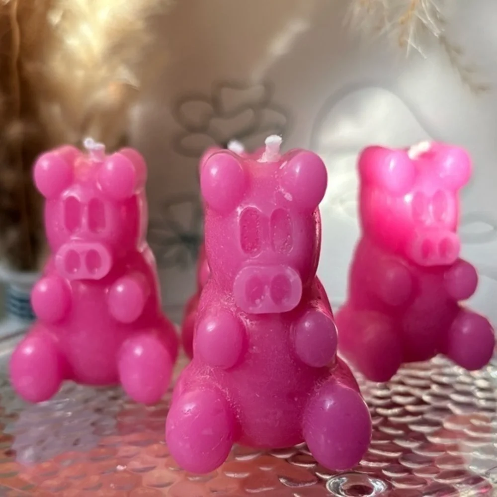 🍭Pink little piglets -Shaped Candles🧁